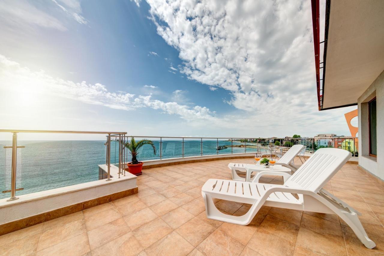 Petrov Family Hotel Nesebar Exterior photo